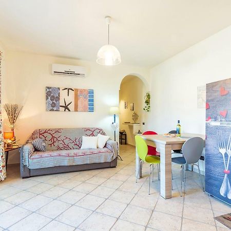 Casa Vacanze Pedras Santa Maria Navarrese Eksteriør billede