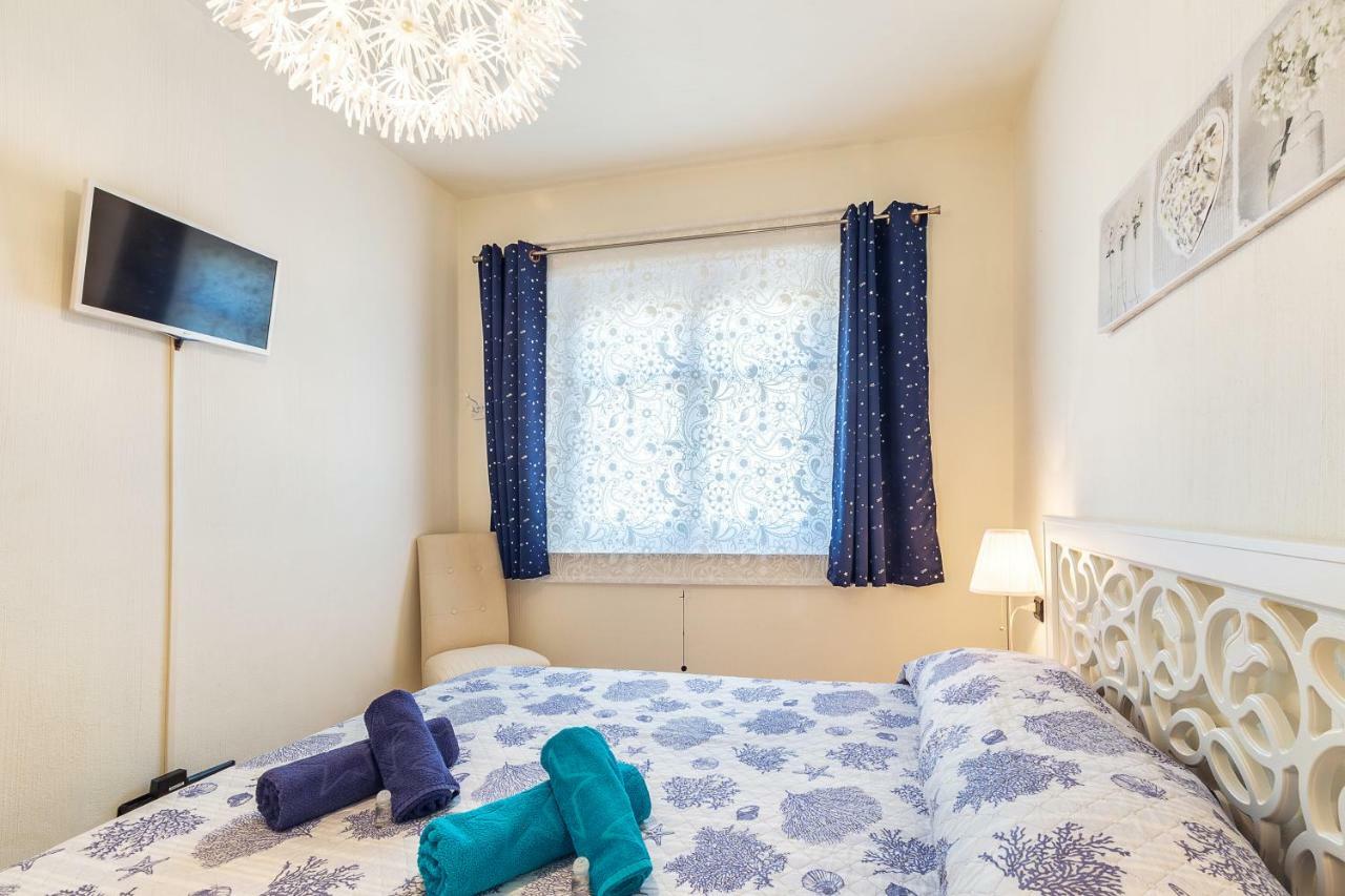 Casa Vacanze Pedras Santa Maria Navarrese Eksteriør billede