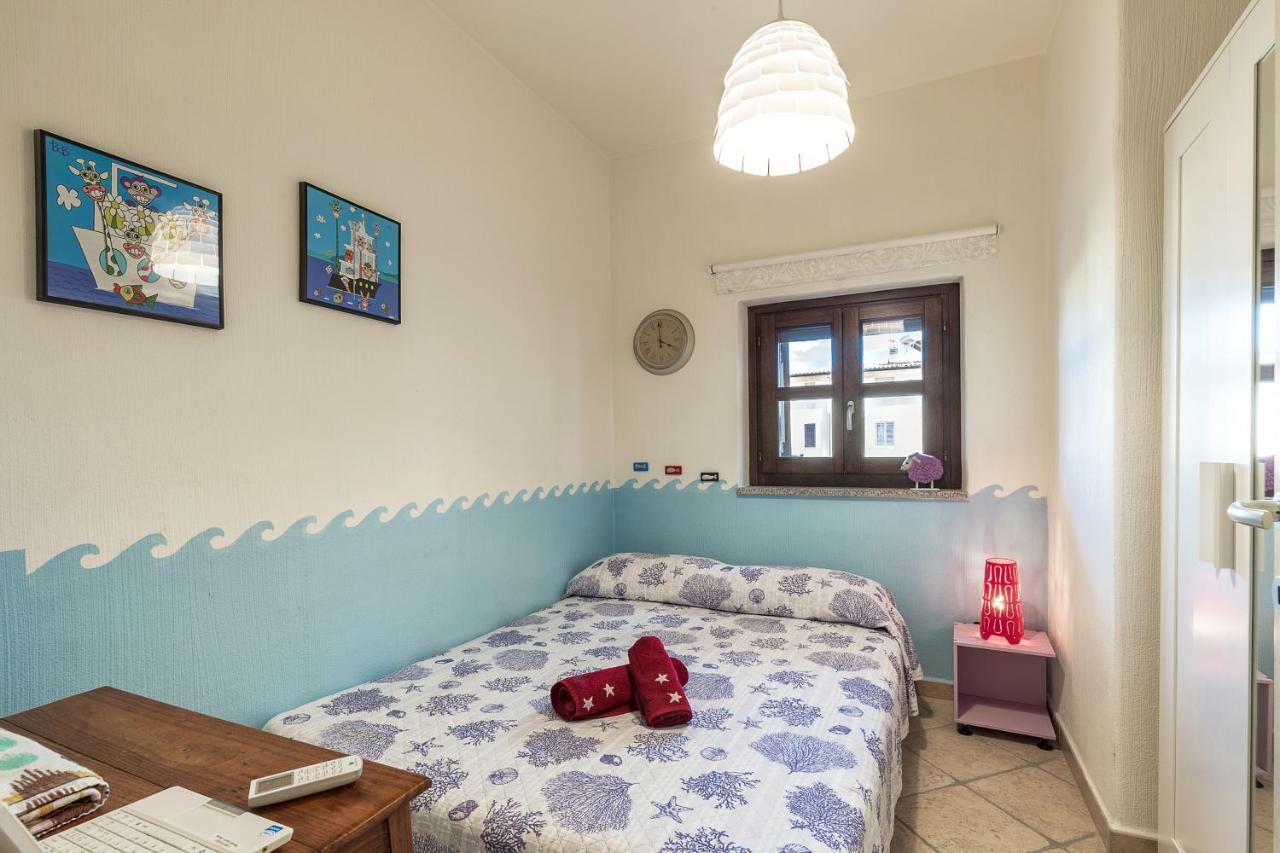 Casa Vacanze Pedras Santa Maria Navarrese Eksteriør billede
